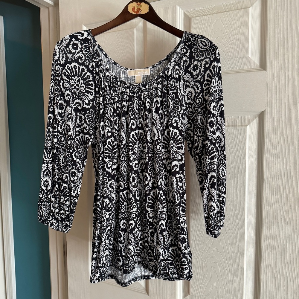MICHAEL Michael Kors Small Black & White Patterned Top